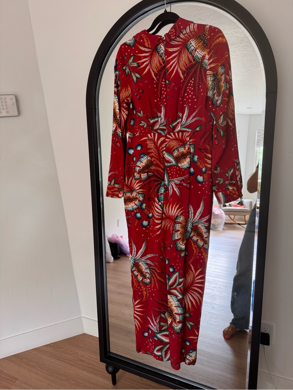 FARM RIO Red Tropical-Print jumpsuit - Picture 5 of 6